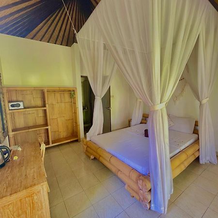 Green Coco House Amed  Bagian luar foto
