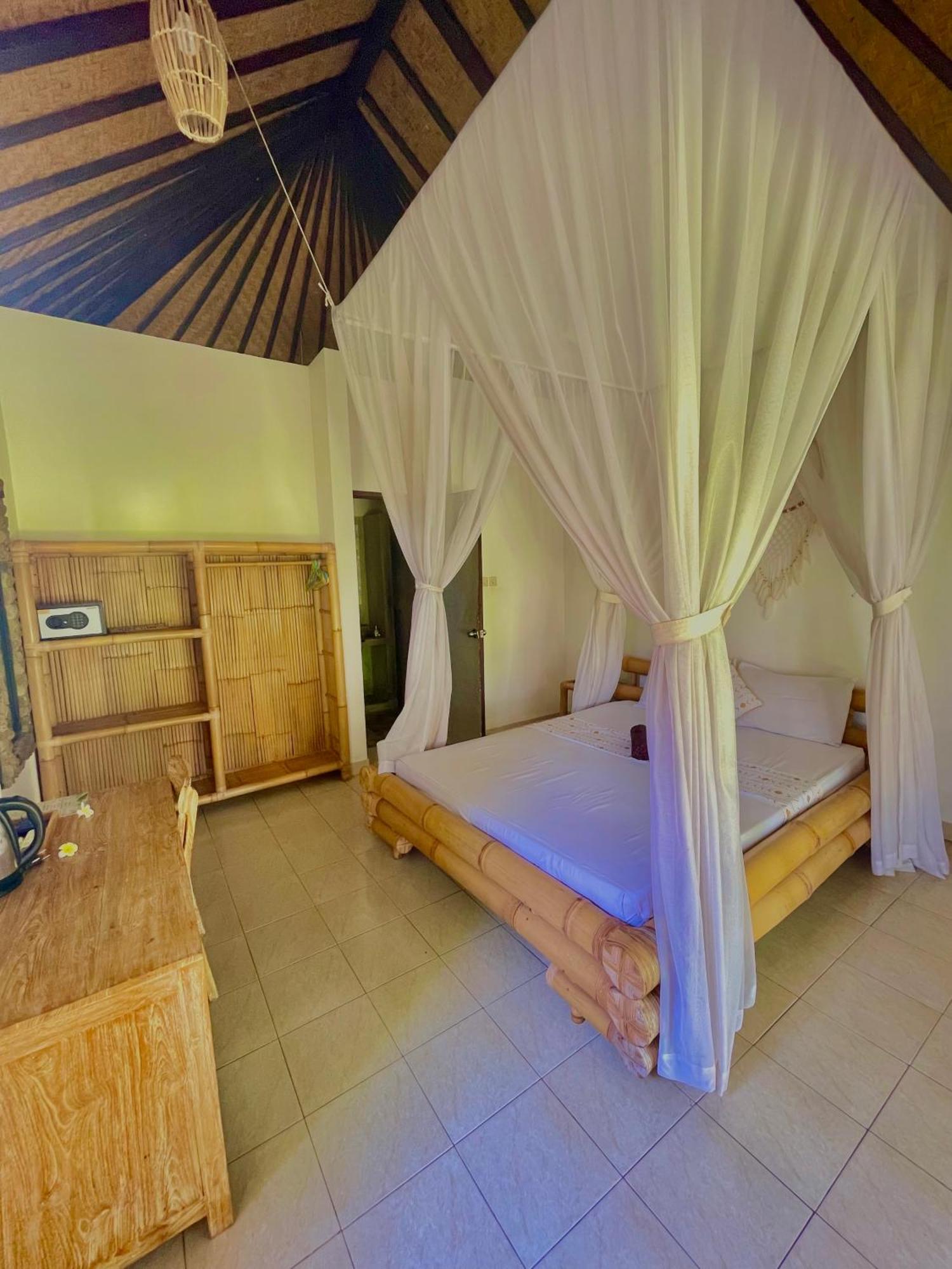 Green Coco House Amed  Bagian luar foto
