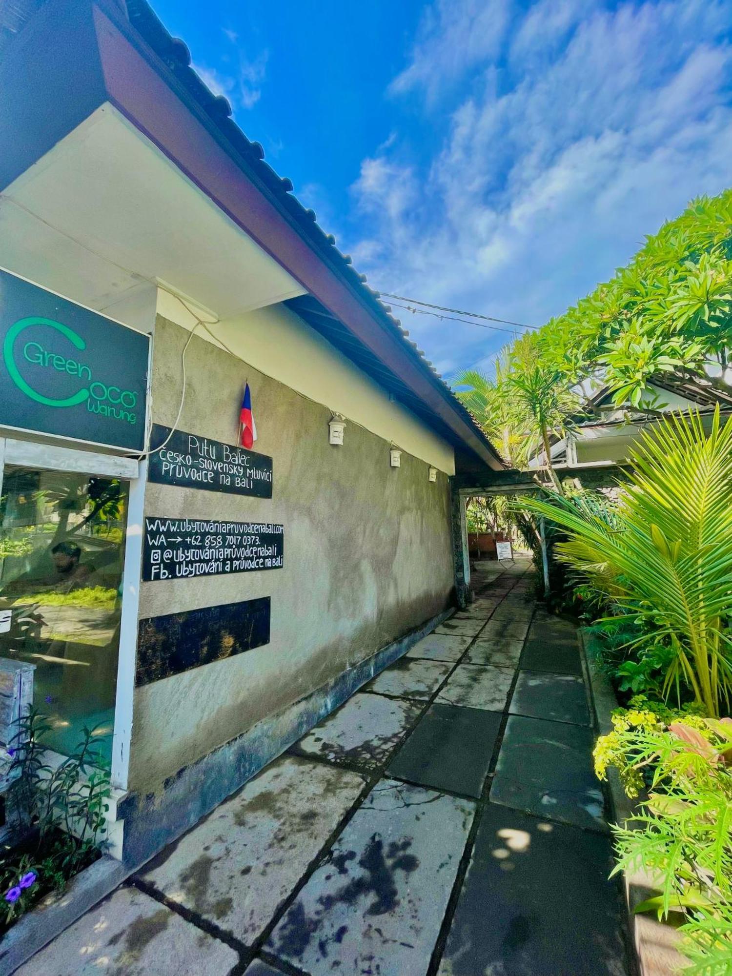 Green Coco House Amed  Bagian luar foto