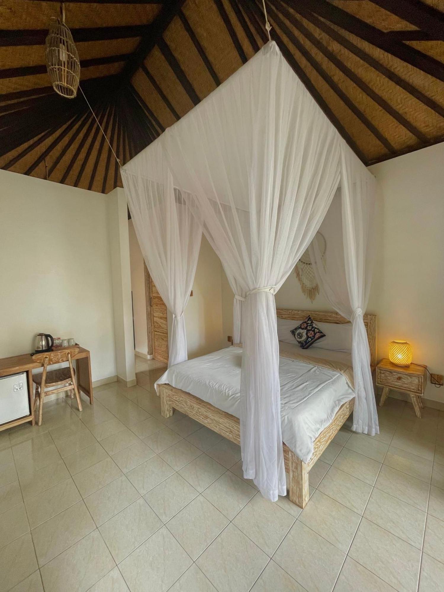 Green Coco House Amed  Bagian luar foto