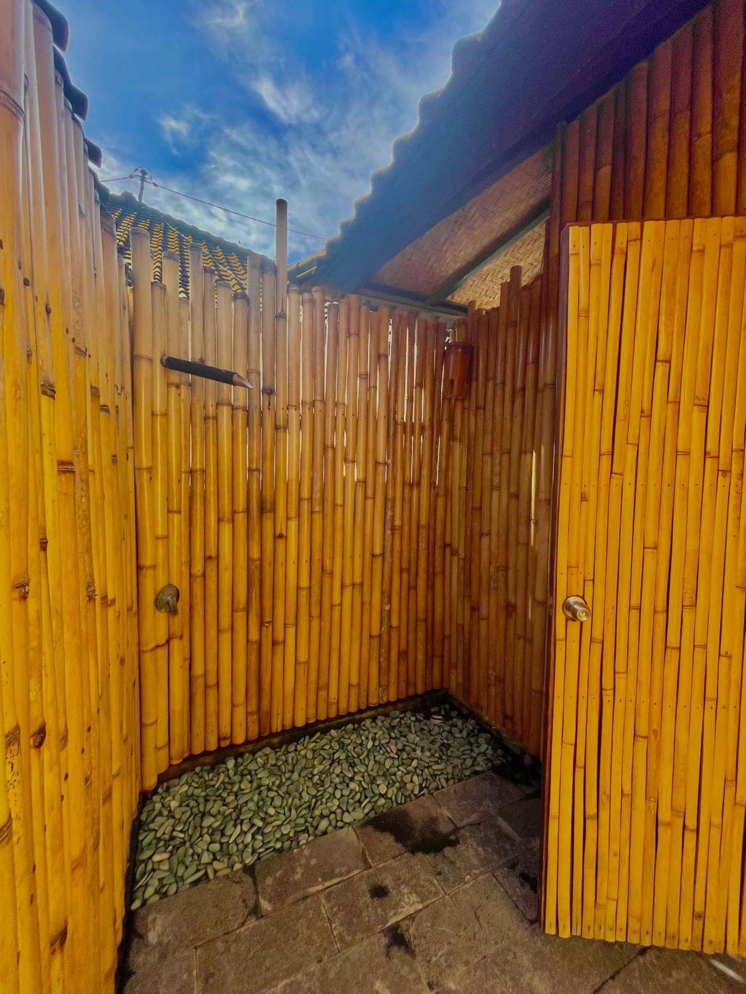 Green Coco House Amed  Bagian luar foto