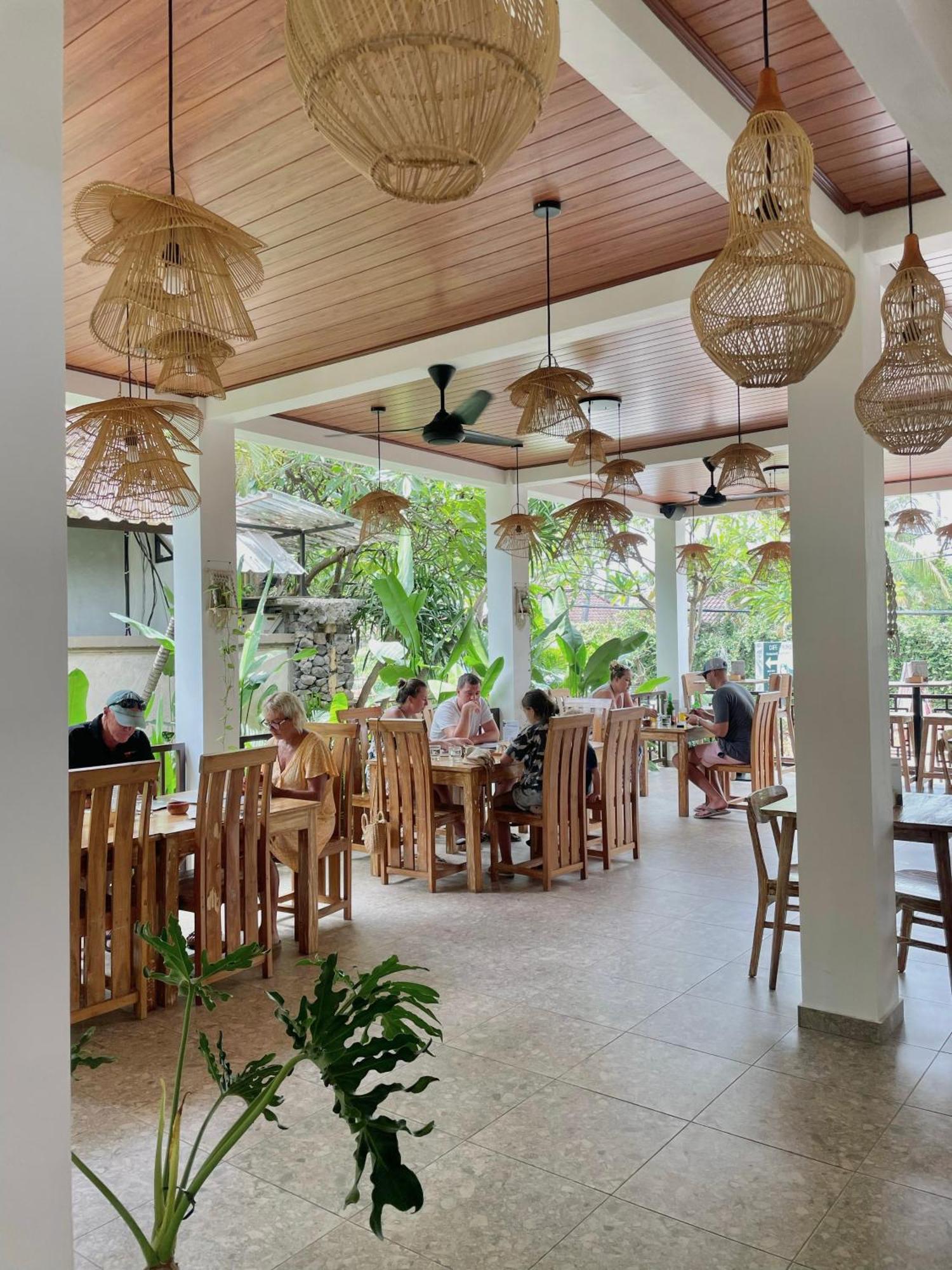Green Coco House Amed  Bagian luar foto